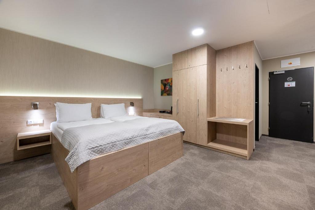 Hotel reSTART Superior - 行政双人或双床间 - 可加床