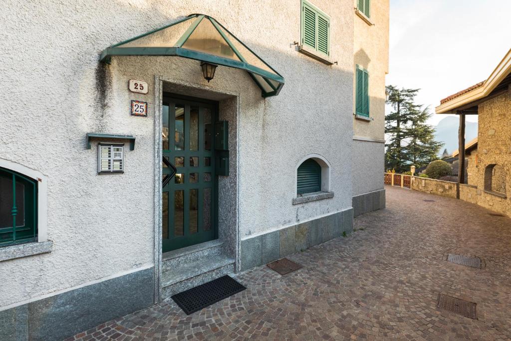 Budova, v ktorej sa apartmán nachádza