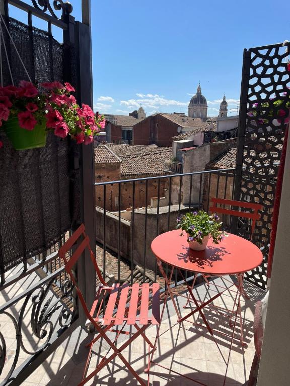 A balcony or terrace at Il Sovrano
