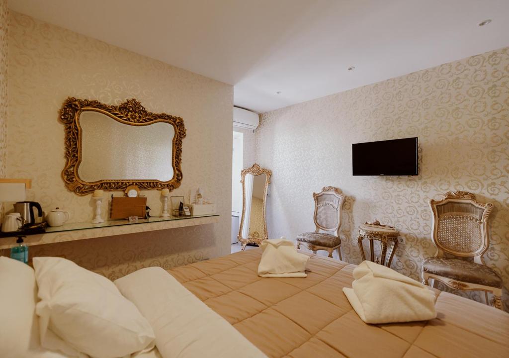 ROH Suites - Resim 19