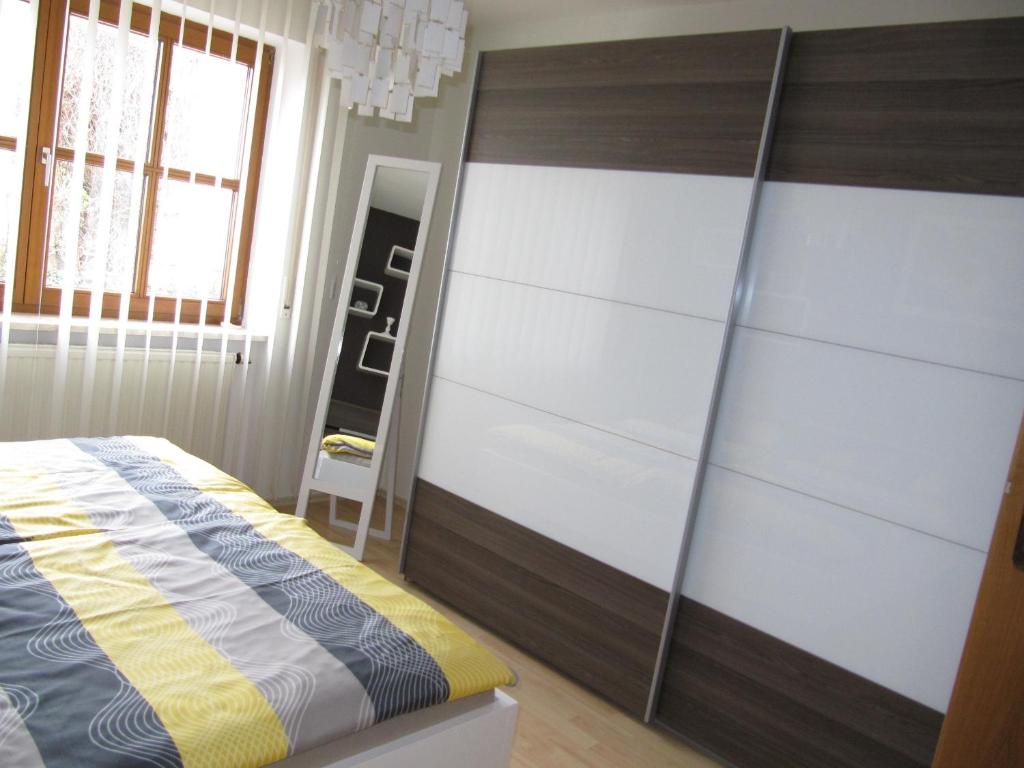 Postel nebo postele na pokoji v ubytování Ferienwohnung Weigert