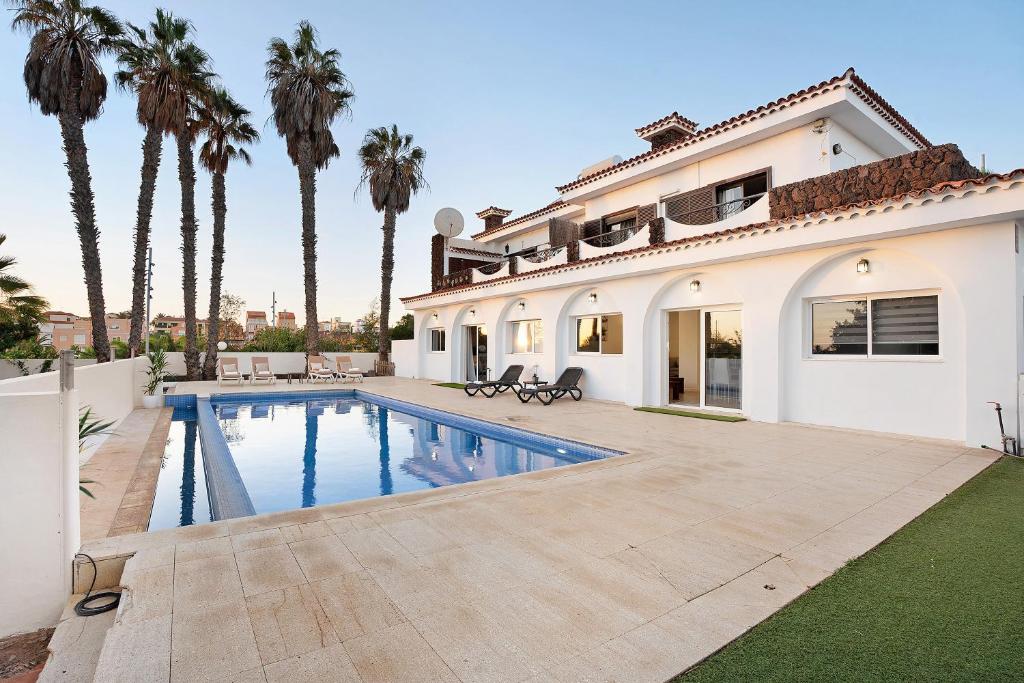 Fotografie z fotogalerie ubytování Apartment Trébol Planta Baja 4 hab v destinaci Arona