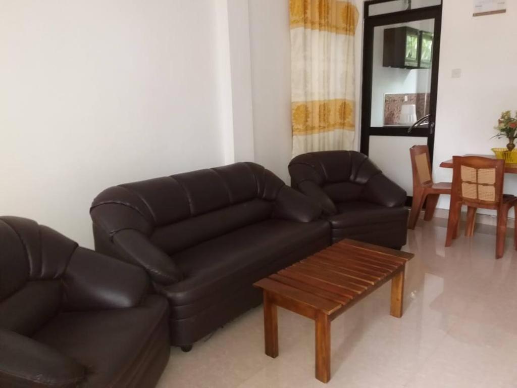 Posezení v ubytování Kumudu Holiday Home