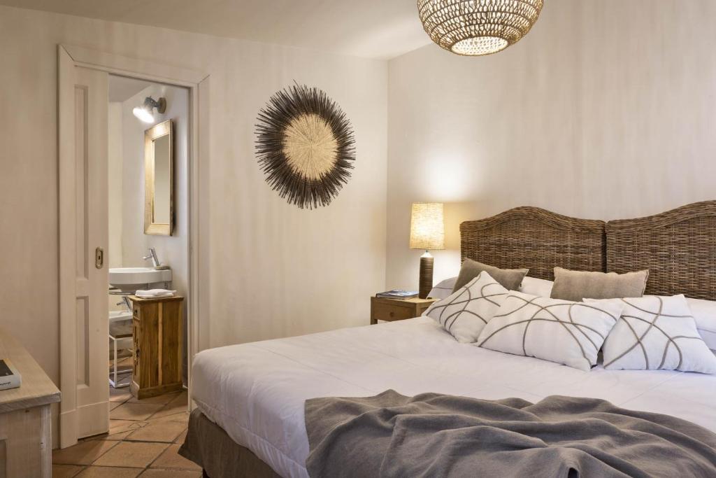 Postel nebo postele na pokoji v ubytování Boutique Hotel Solaz