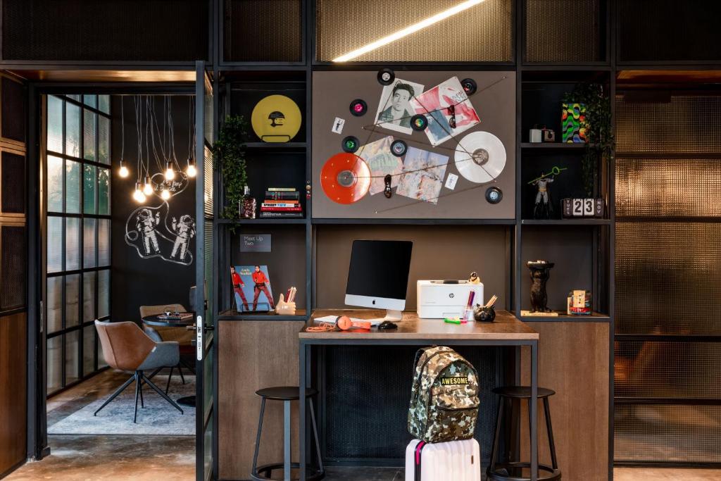 Moxy Glasgow SEC - Resim 26