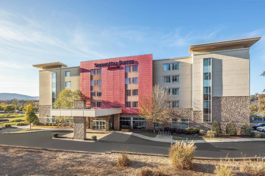 a rendering of the front of a hotel at SpringHill Suites by Marriott Downtown Chattanooga/Cameron Harbor in Chattanooga