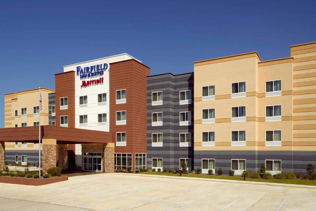 a rendering of the front of a hotel at Fairfield Inn & Suites by Marriott Montgomery Airport in Hope Hull