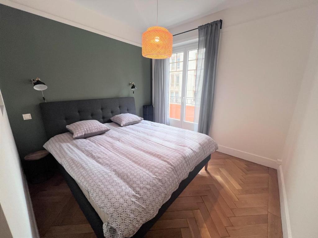 Appartement de standing à Plainpalais, Geneva (updated prices 2024)
