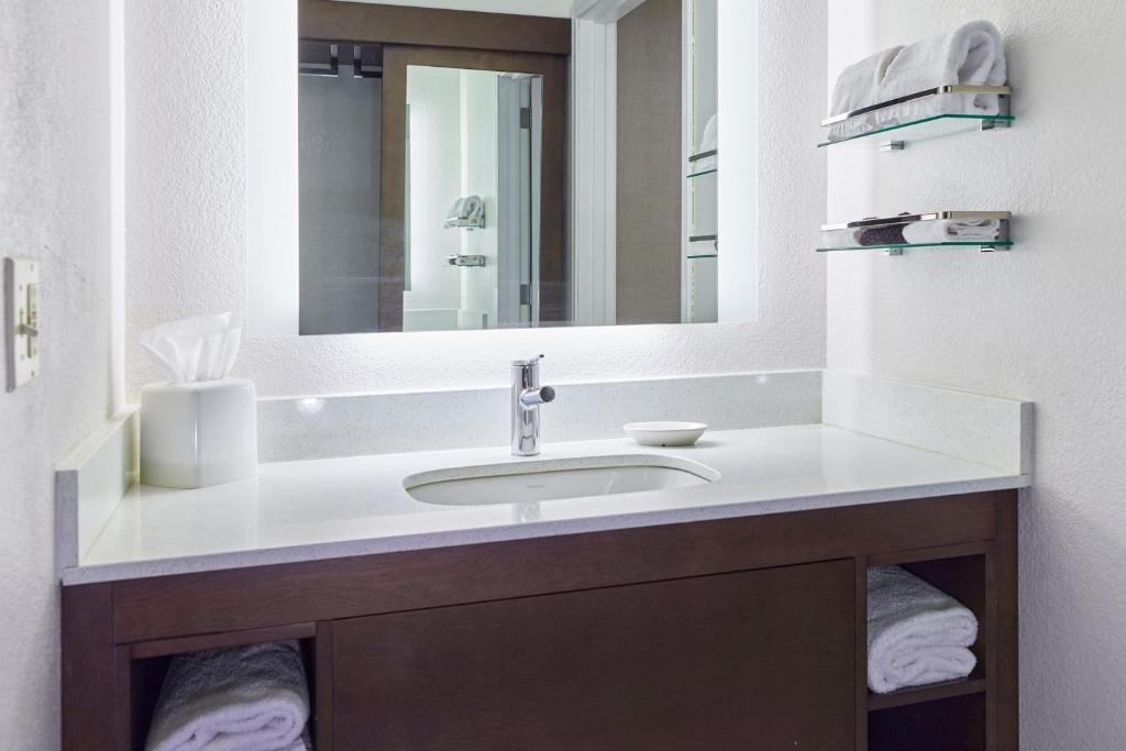 Koupelna v ubytování Residence Inn Eugene Springfield