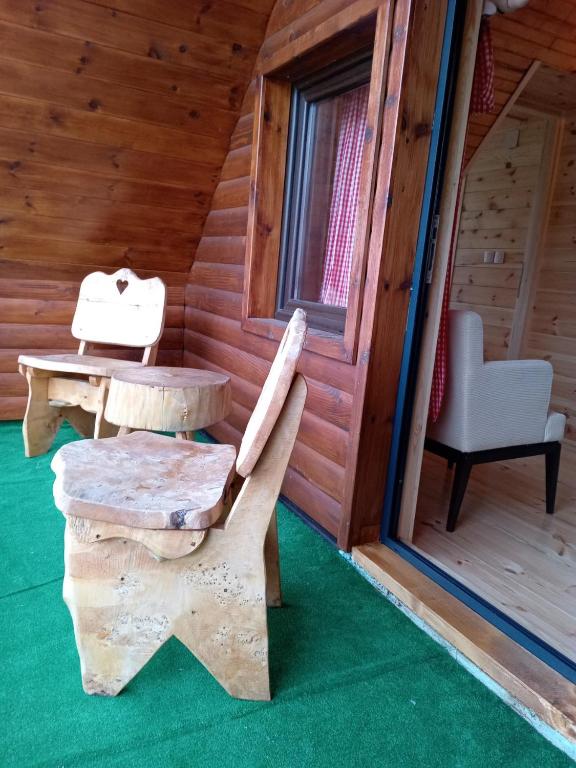Area soggiorno di Chalet Hill Zabljak