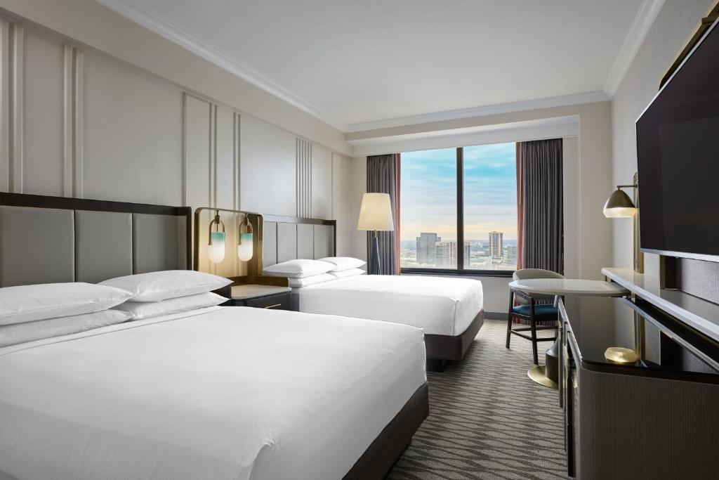 JW Marriott Houston by the Galleria - Large Executive Queen Room With Two Queen Beds And Sofa Bed