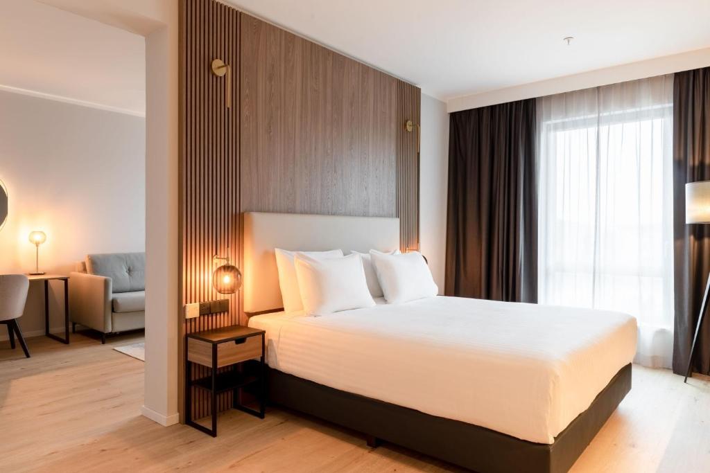 AC Hotel by Marriott Inverness - Resim 20