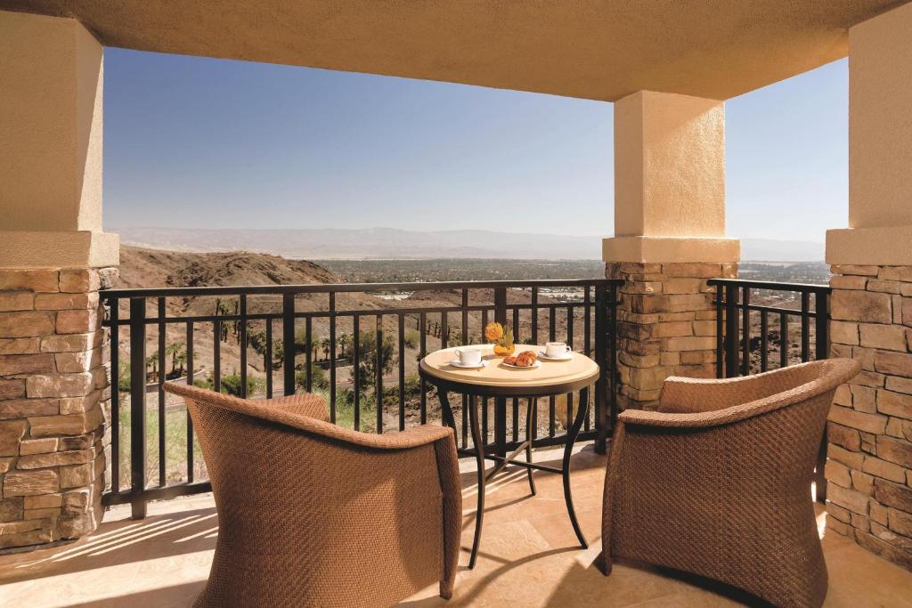 Balkón nebo terasa v ubytování The Ritz-Carlton, Rancho Mirage