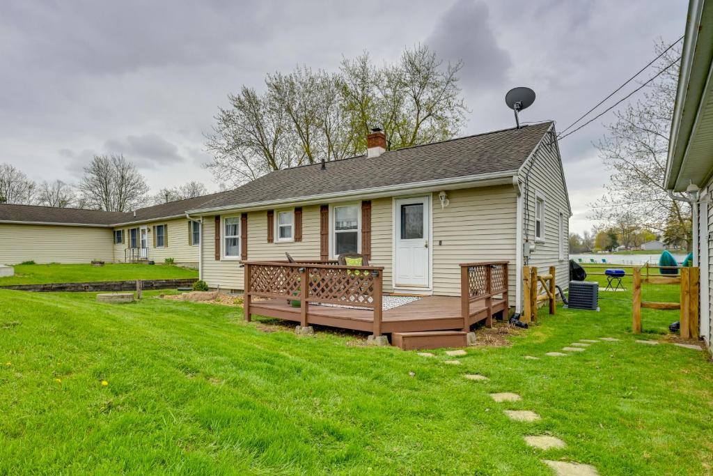 Osseo Cottage on Pleasant Lake with Dock and Views!, Hillsdale Updated 2023 Prices