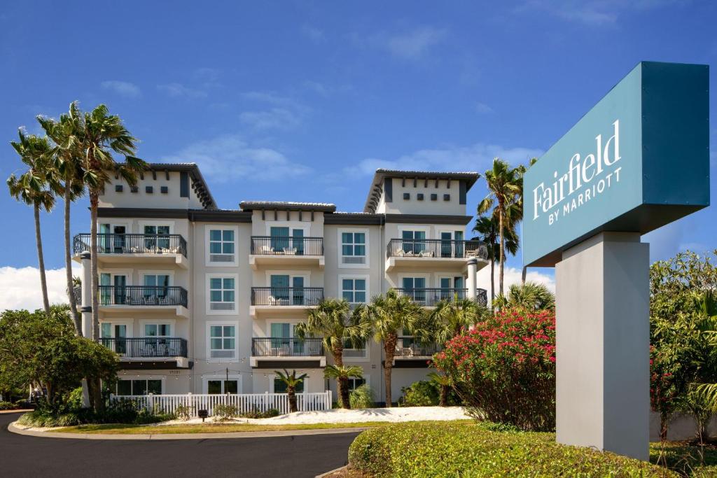 a rendering of the exterior of a hotel at Fairfield Inn & Suites by Marriott Destin in Destin