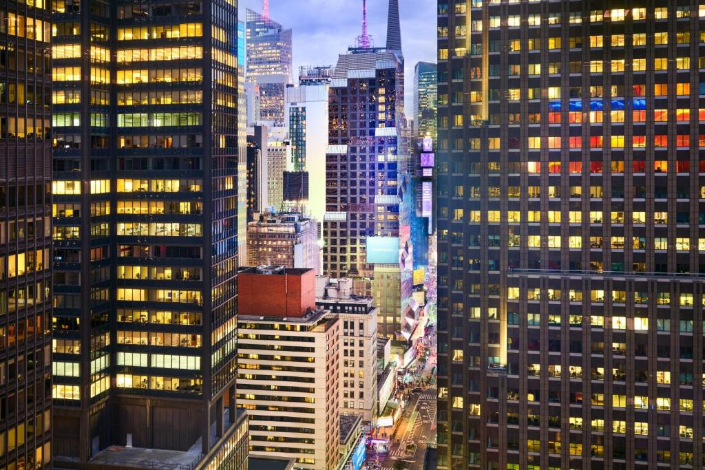 a view of a city skyline with tall buildings at Courtyard by Marriott New York Manhattan/Central Park in New York
