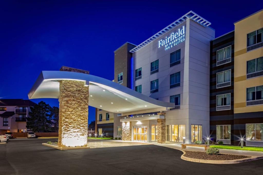 a rendering of a hotel at night at Fairfield by Marriott Port Clinton Waterfront in Port Clinton