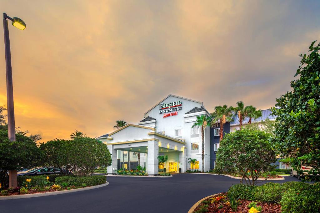 a rendering of the hampton inn suites coconut grove at Fairfield by Marriott at Lakewood Ranch - Sarasota in Sarasota