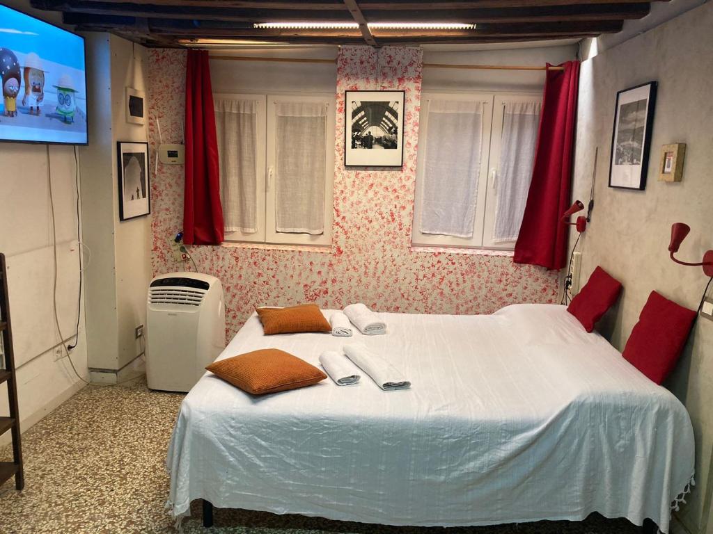 San Marco Orange Nest, Venice (updated prices 2024)