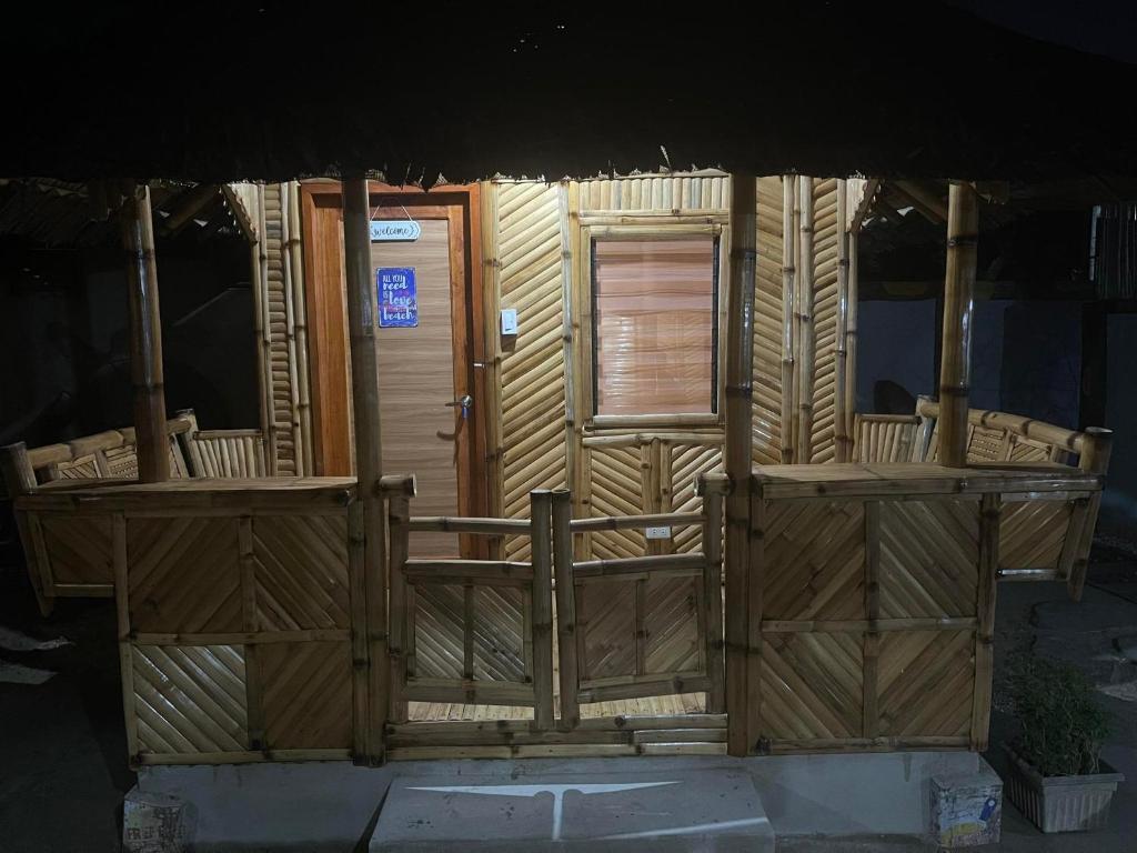 Fotografie z fotogalerie ubytování Teteng's Apartelle v destinaci San Vicente