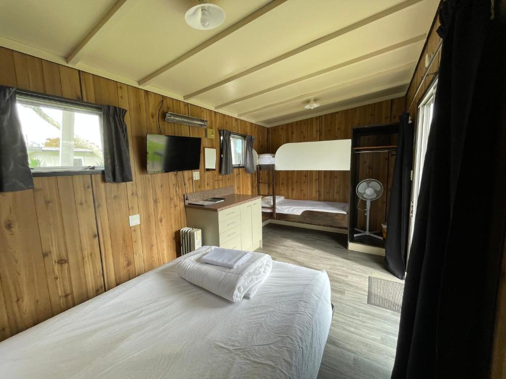 Holdens Bay Holiday Park - Resim 39