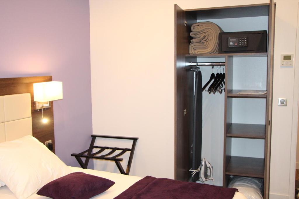 Hôtel L'Esturgeon - Standard Double Room
