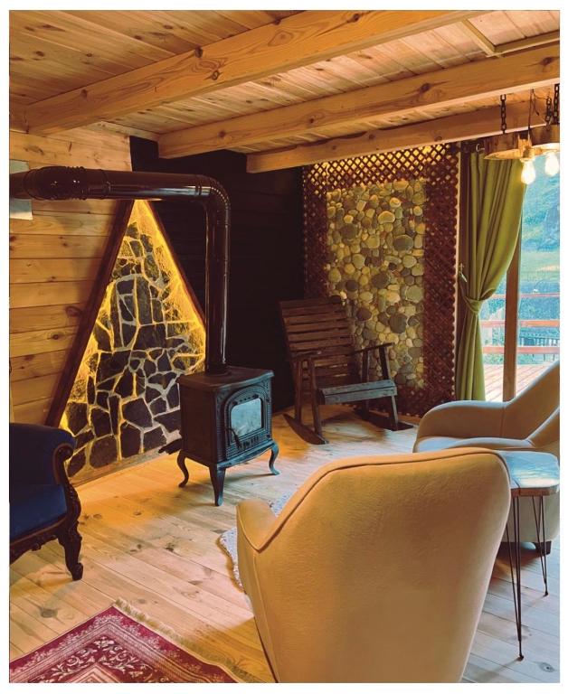 Posezení v ubytování Afara Bungalows Otel & Cafe