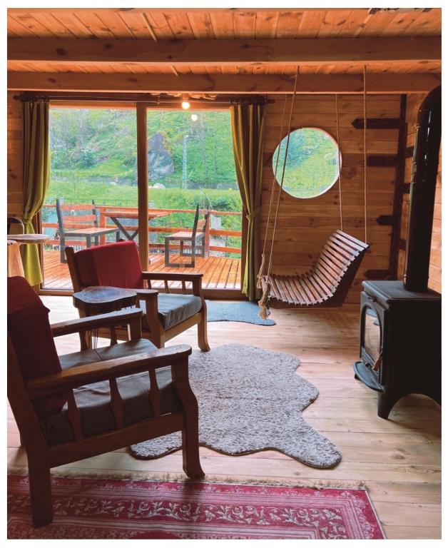 Posezení v ubytování Afara Bungalows Otel & Cafe