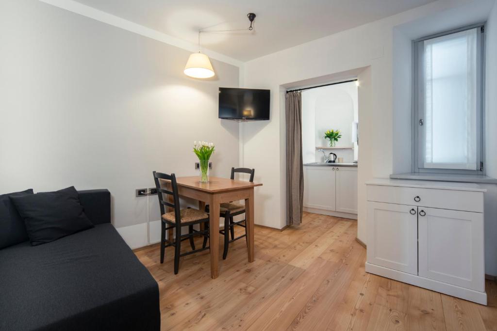 La Canonica Suite Apartments New Location - Apartamento De Um Quarto