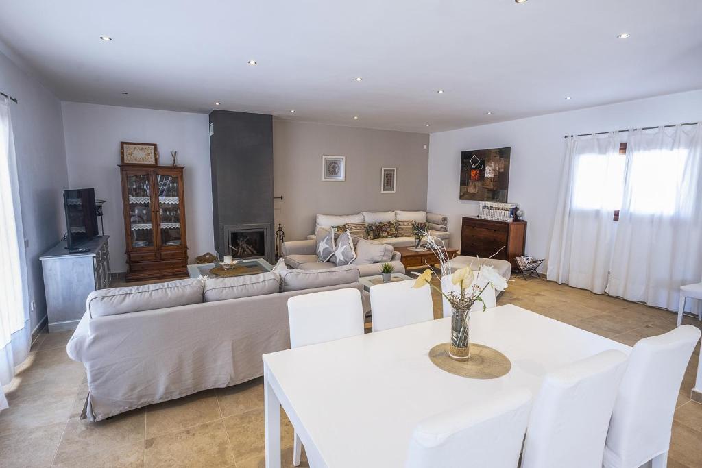 Fotografie z fotogalerie ubytování Villa Racó de Sa Vinyeta v destinaci Sant Llorenç de Balàfia