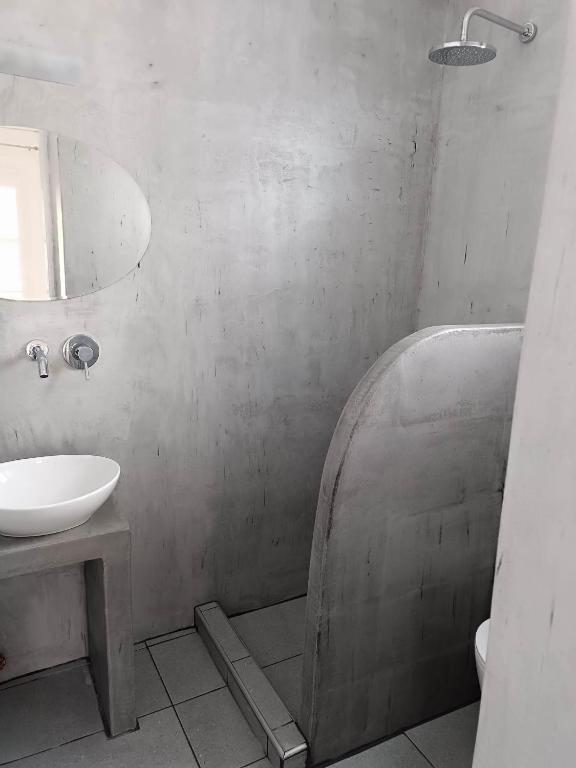 Bagno di Lefkothea Hotel
