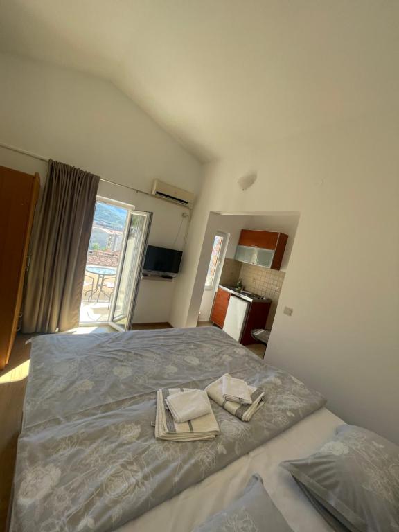 Apartments Manojlovic - 15