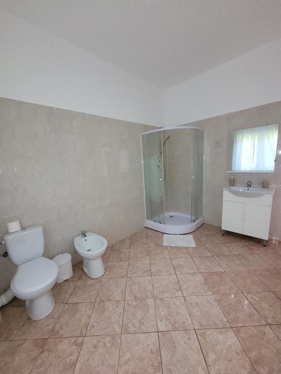 Koupelna v ubytování Casa Patryk