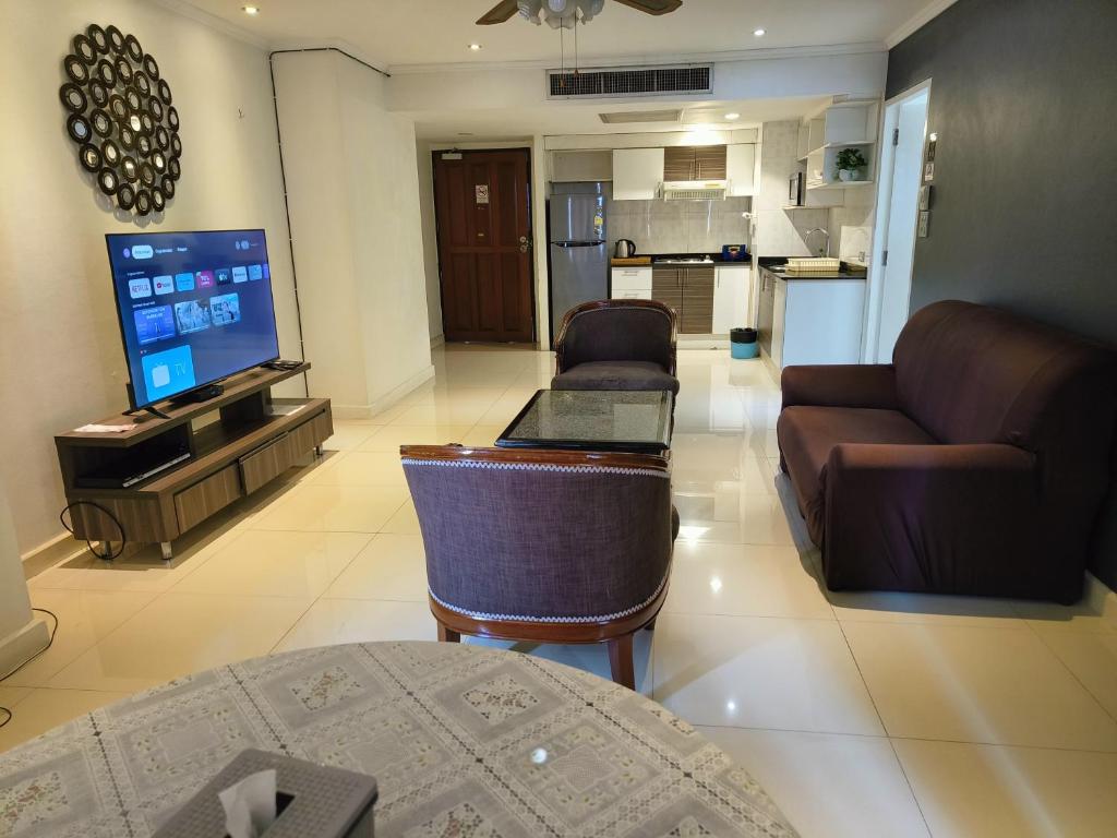 Omni Tower Nana Bangkok - Serviced Apartment on Sukhumvit Soi 4 - Resim 24