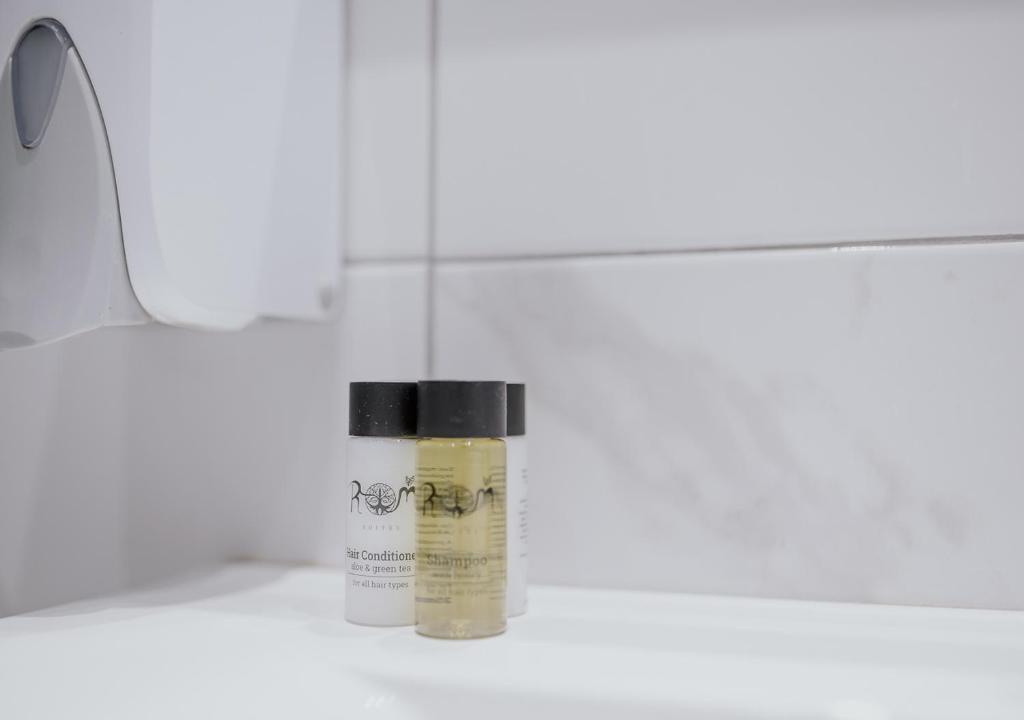 ROH Suites - Resim 34