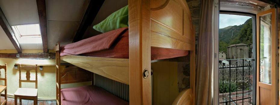 Postel nebo postele na pokoji v ubytování Albergue Armaia Artepea