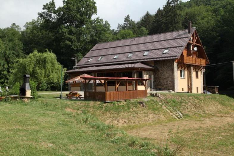 Budova, kde se penzion nachází