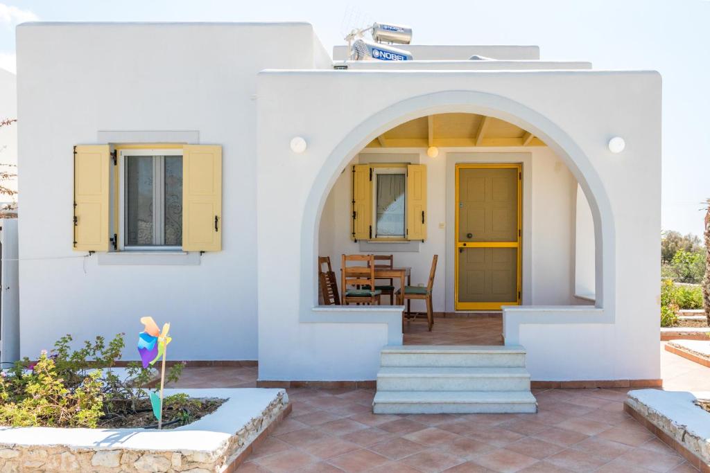 Gallery image of Paktia Villas in Krotiri