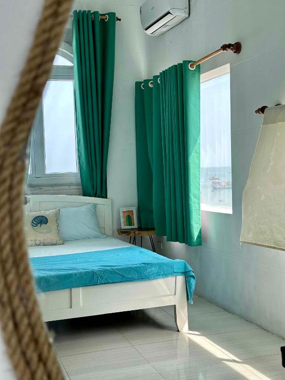 IRINI Boutique Homestay Mui Ne - Queen Room With Sea View