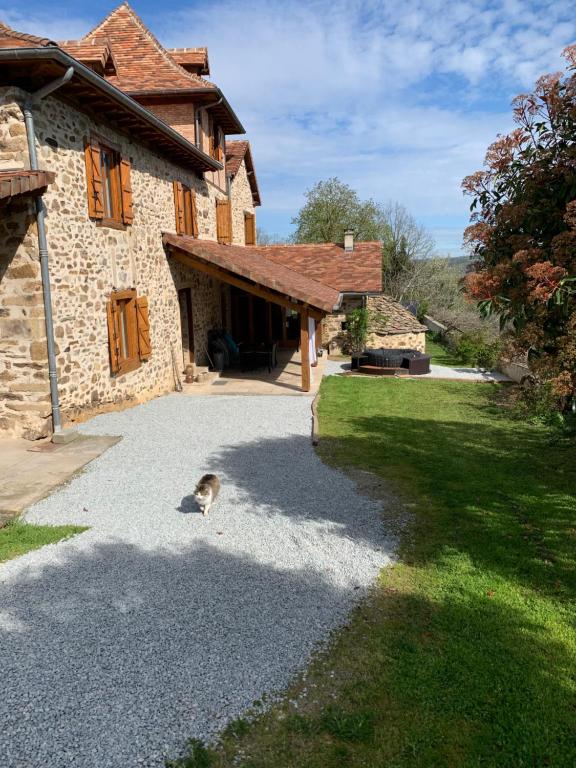 Fotografia z galérie ubytovania Gîte Le pigeonnier du Tarn v destinácii Laparrouquial