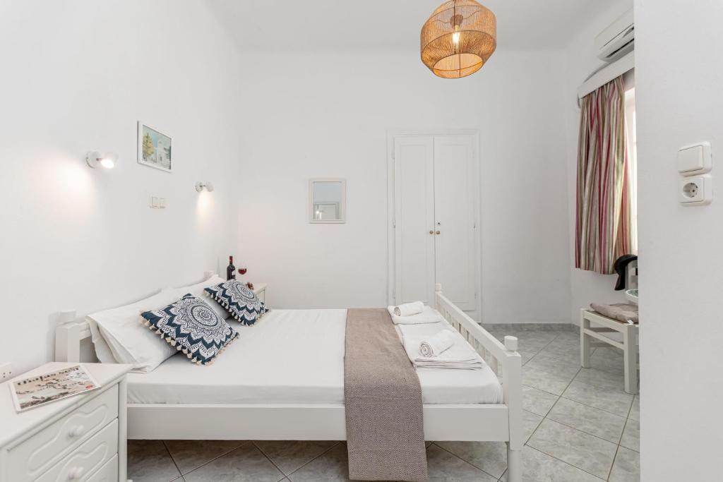 Litsa Apartments - Double Room With Patio