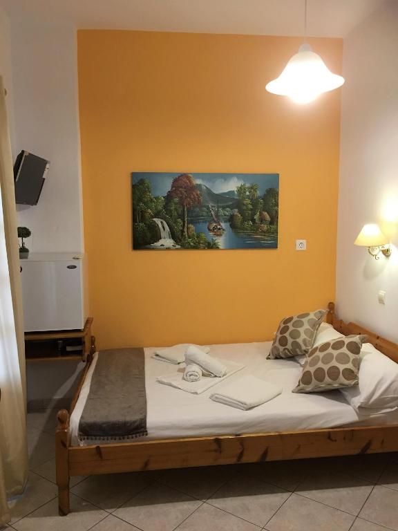 Postel nebo postele na pokoji v ubytování Boussetil Rooms CapAnMat