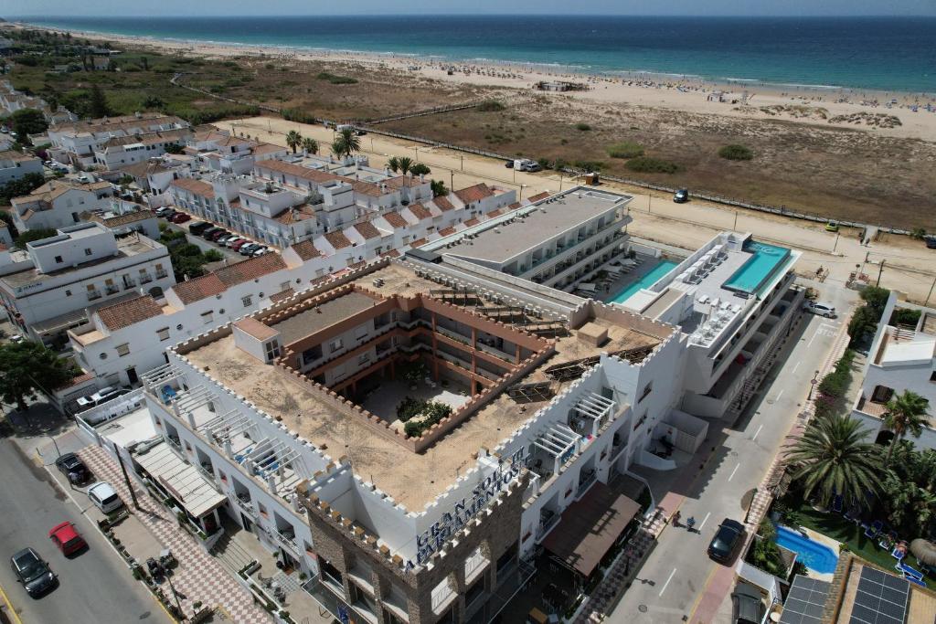 Apartamentos Turísticos Gran Sol, Zahara de los Atunes ...