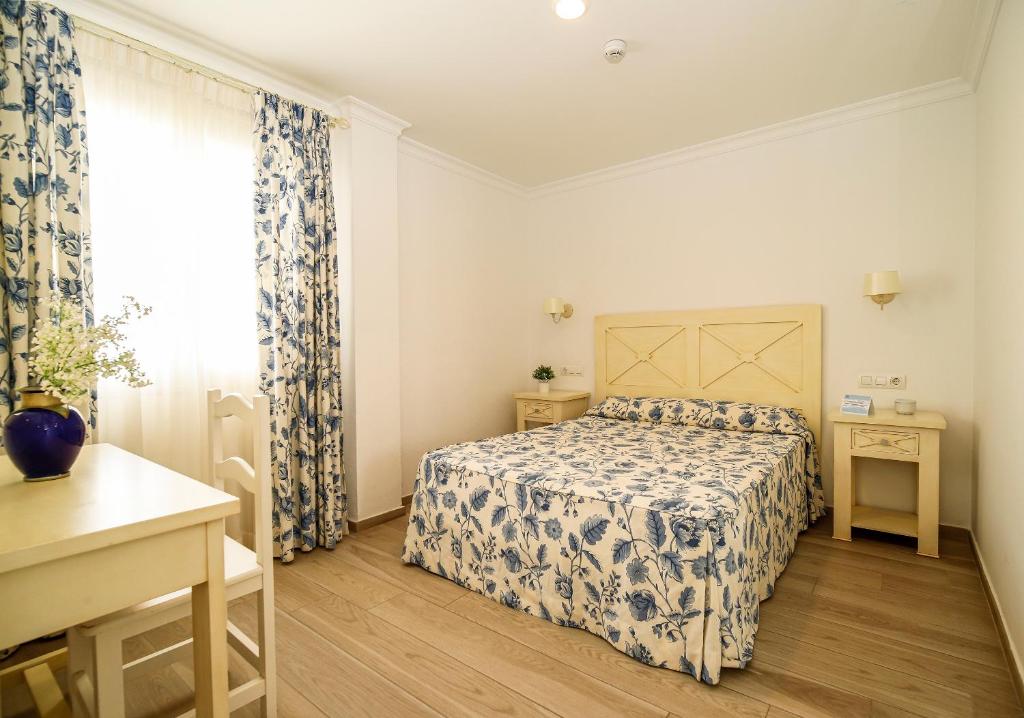 Apartamentos Turísticos Gran Sol - 1