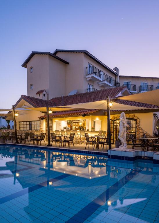 Anais Bay Hotel