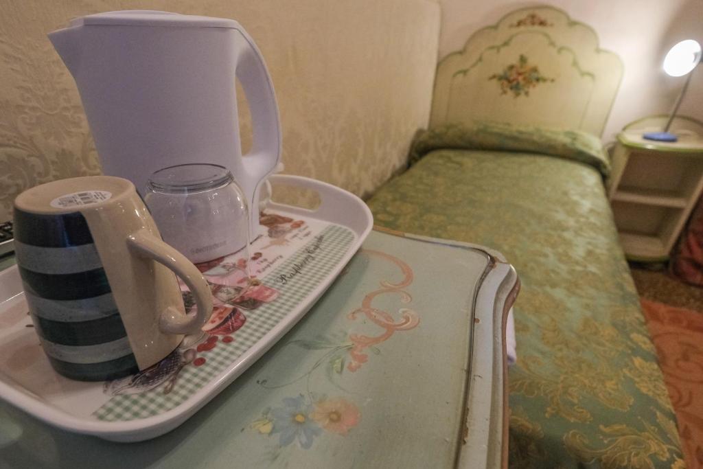CA'SALVADOR - Camera Singola Standard Con Bagno In Comune
