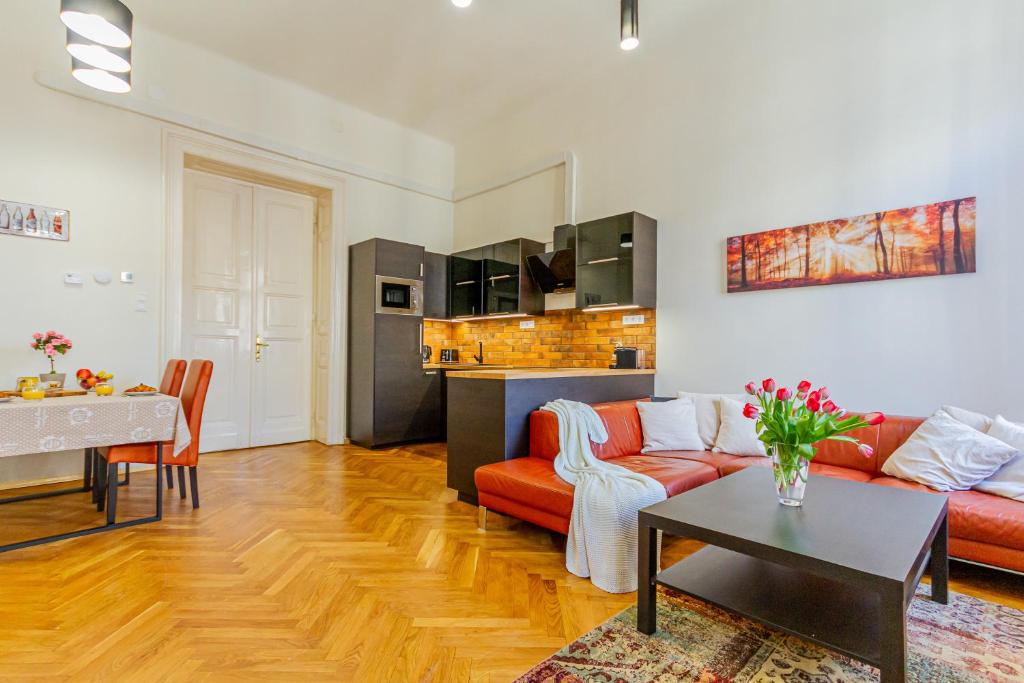 Supercentral Boutique Suite 1085 Budapest, 65 József körút kép - 1