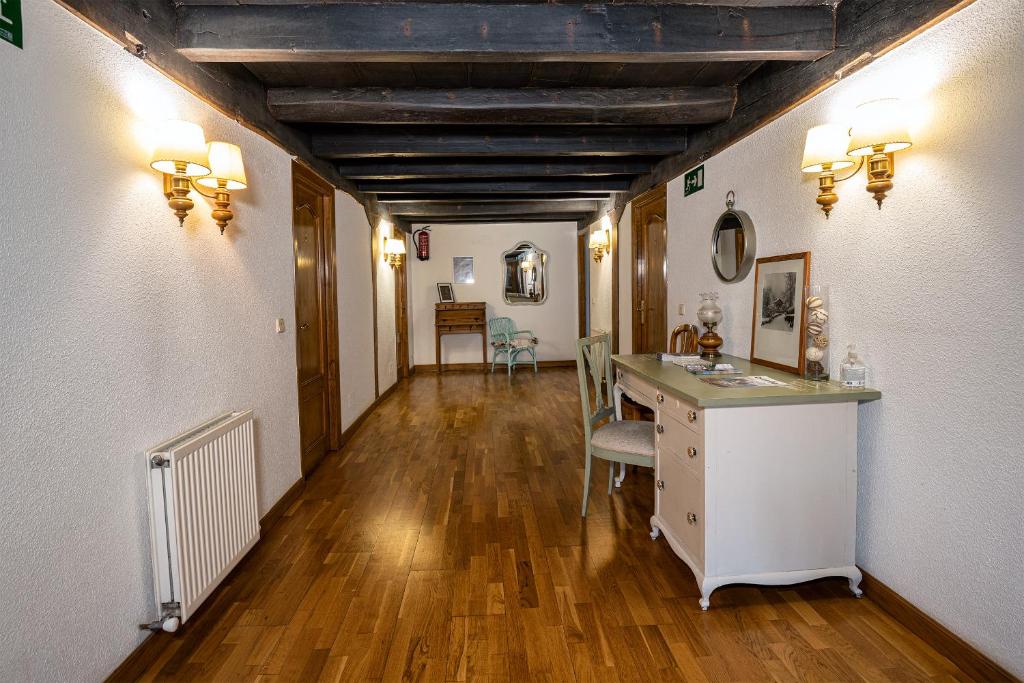 Fotografie z fotogalerie ubytování Hostal Etxeberri v destinaci Eugi