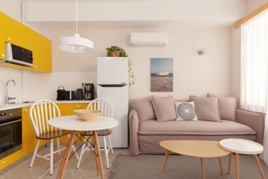 The Marble Suites, PLAKA - 9