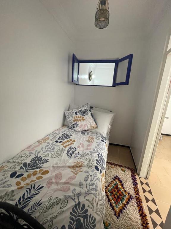 Postel nebo postele na pokoji v ubytování Dar Azam